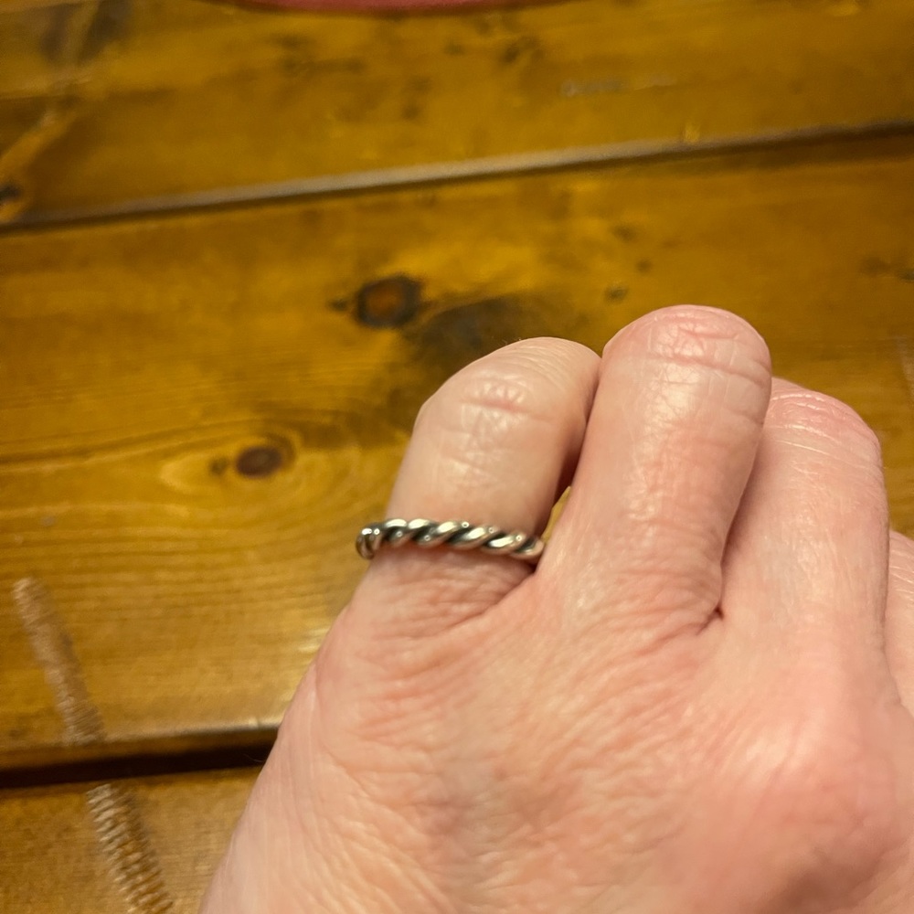 Pandora twist ring. Sterling. Retired. 4.5.